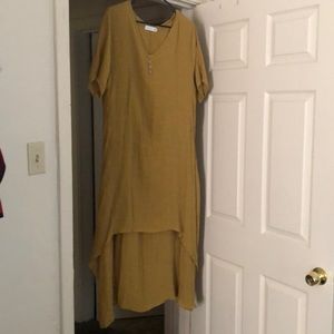 linen dress, fits like over sized xl or small 2xl